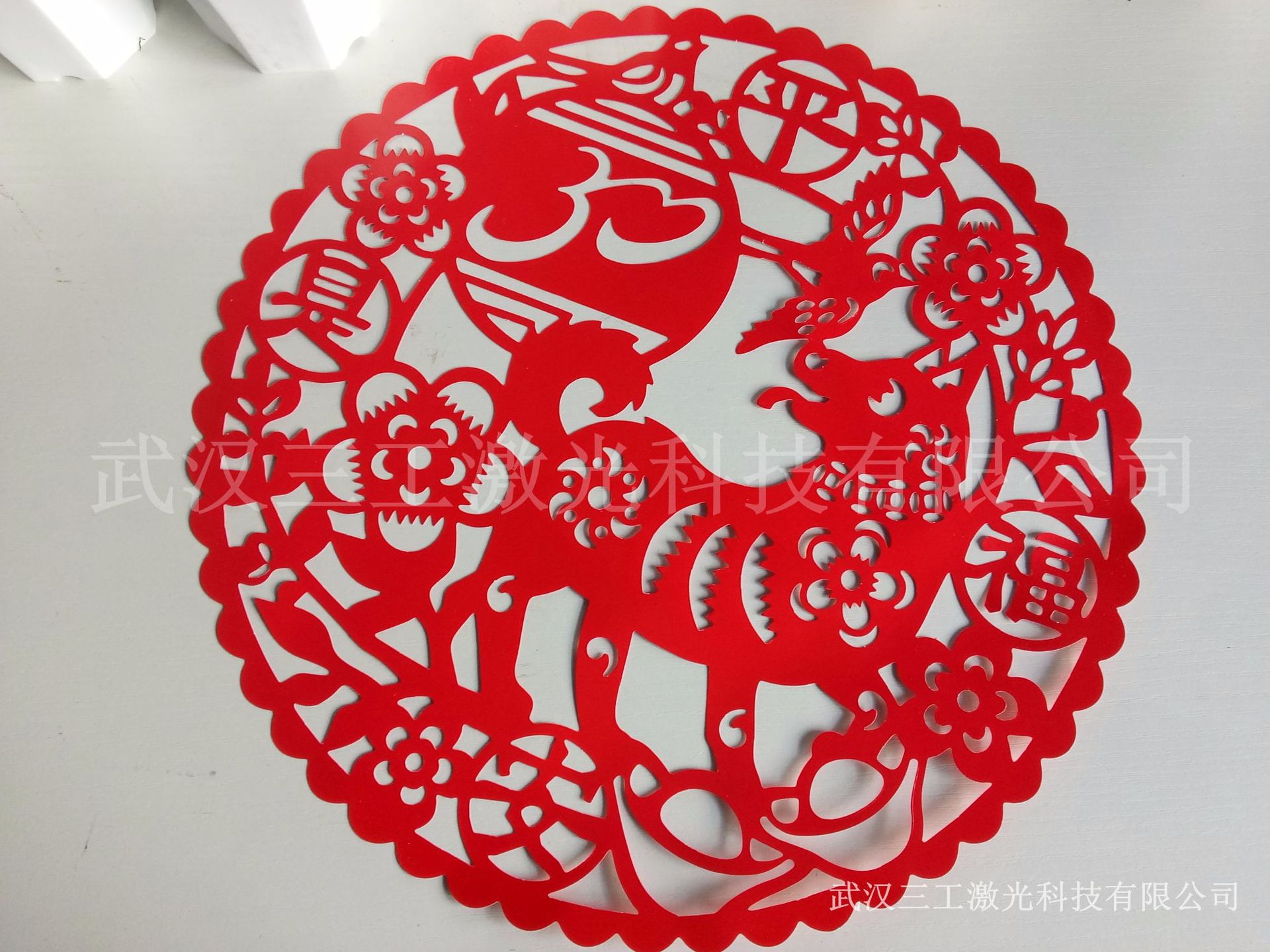 浙江剪纸镂空机 专业制作各种纸张工艺品设备