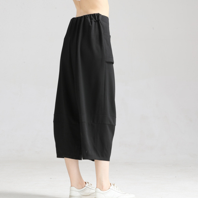 Fashionable casual pants with tight waist and wide legs summer