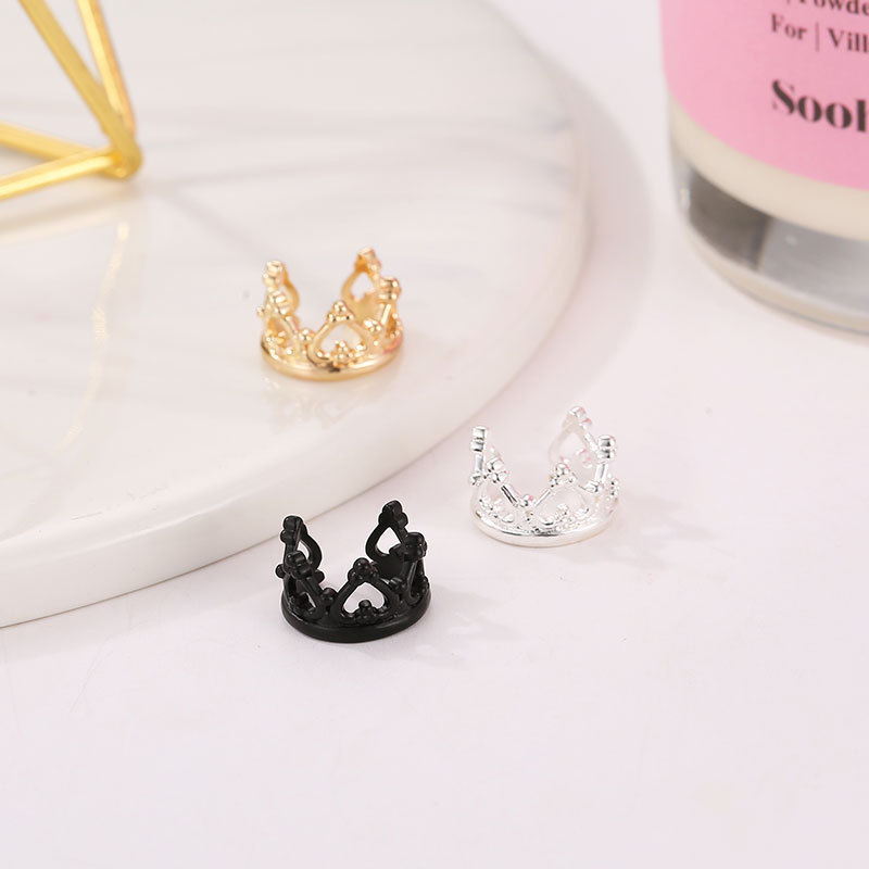 Wholesale Jewelry Simple Style Crown Alloy No Inlaid Plating Earrings display picture 2