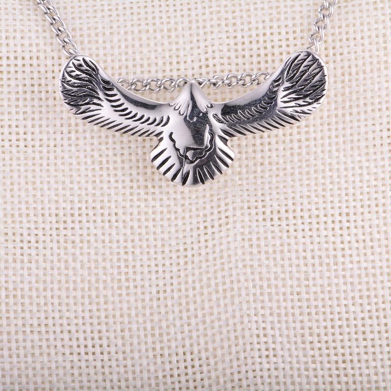 Edelstahl-Anhänger für Herren und Damen, süßes und modisches Adler-Halsketten-Set aus Titanstahl mit Persönlichkeit_voghion.com