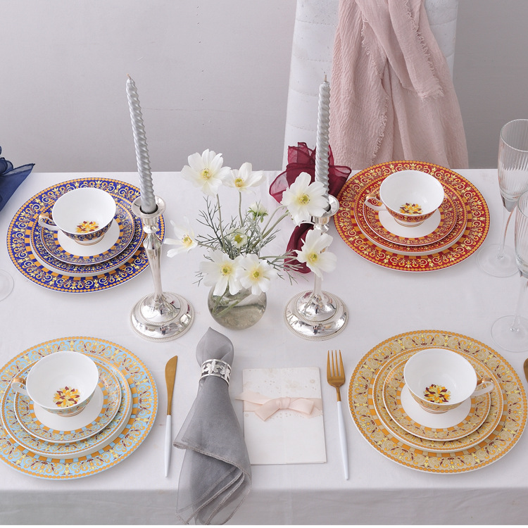 Creative five -color western disk disc Hotel buffet tableware home self -use beef ceramic disk Chinese food utensils