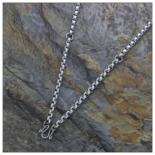 Guan Gong Guanyin Buddha Thai Buddha Amulet three hanging pendant tag with chain titanium steel men and women necklace extended sweater chain