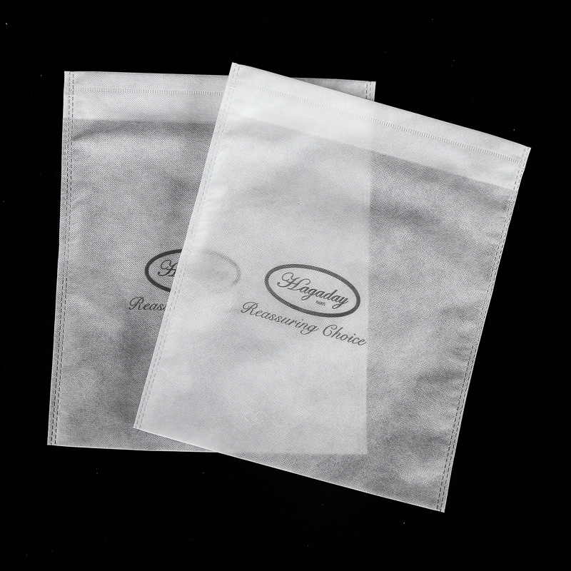 Pack non-woven cloth