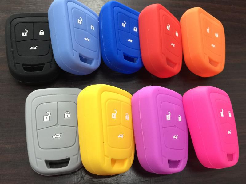 Suitable for Chevrolet Aveo Cruze Silicone Key Case Straight Type Special Car Remote Control Protective Cover Buckle