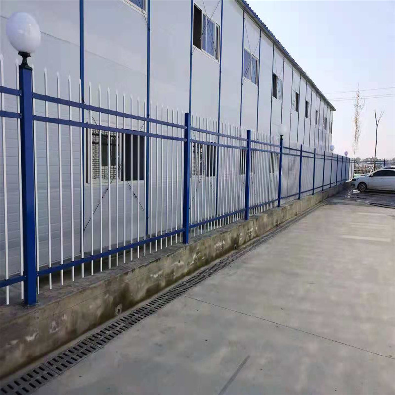 成都围墙护栏小区围界隔离院墙栏杆定制与安装设计