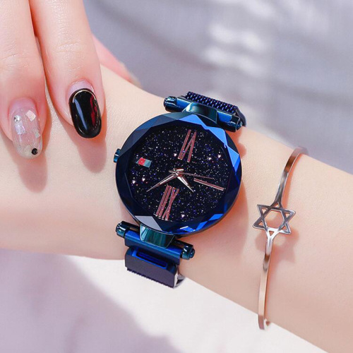Manufacturer wholesale lazy magnet watch ladies starry sky internet celebrity same style magnet watch one piece dropshipping