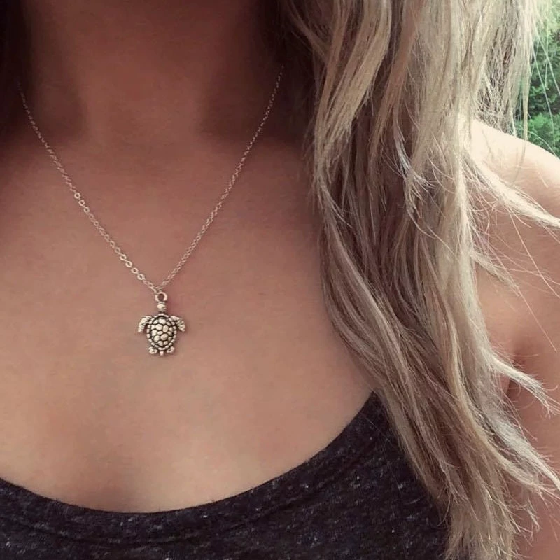 Retro metal pendant necklace, boho style, alloy chain, length 45+5 cm (silver/golden)