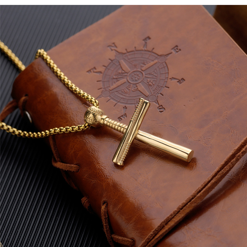 Collier Croix En Acier Inoxydable Pour Hommes display picture 2