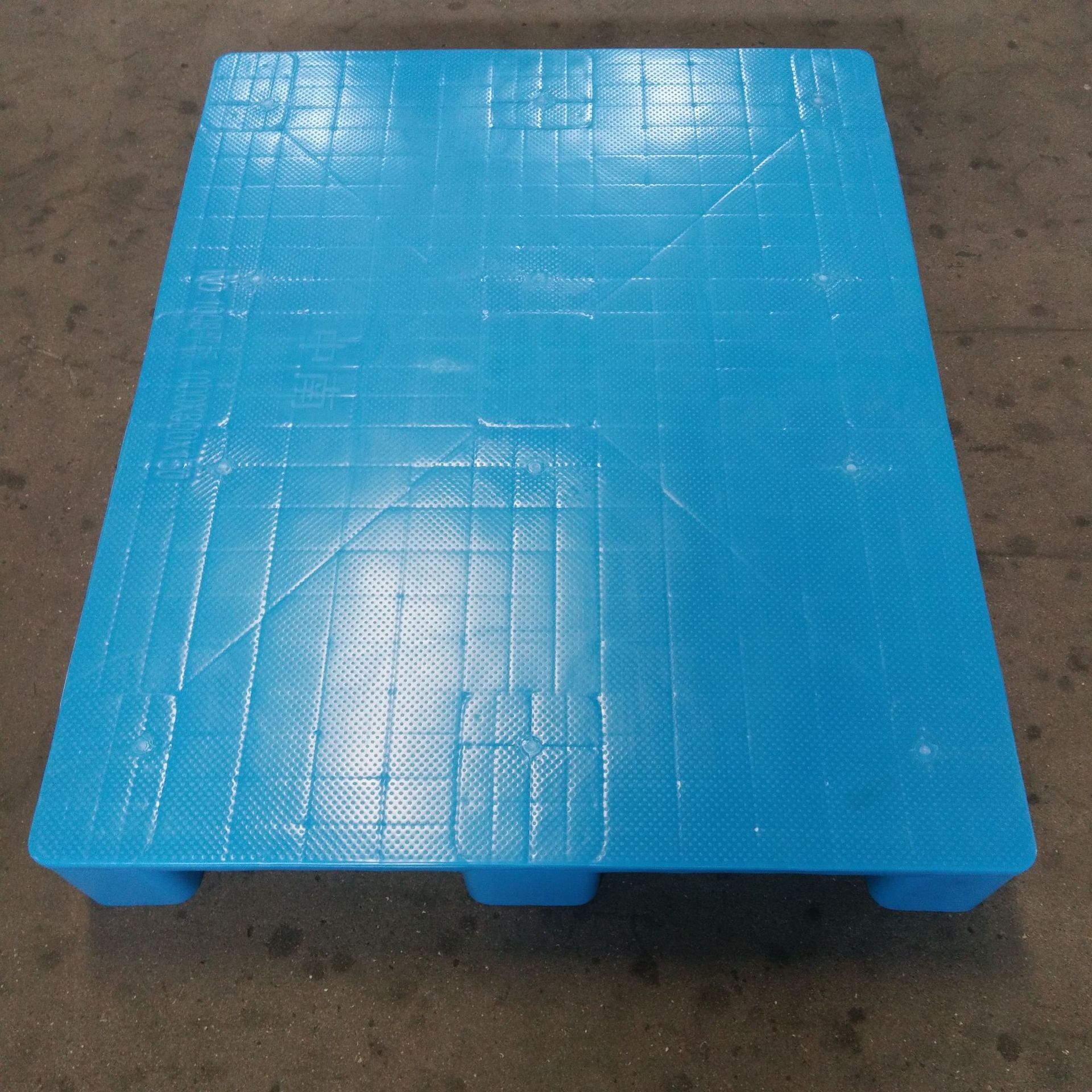 厂家直销全新料加厚款1111平板大九脚塑料托盘塑胶卡板地台板