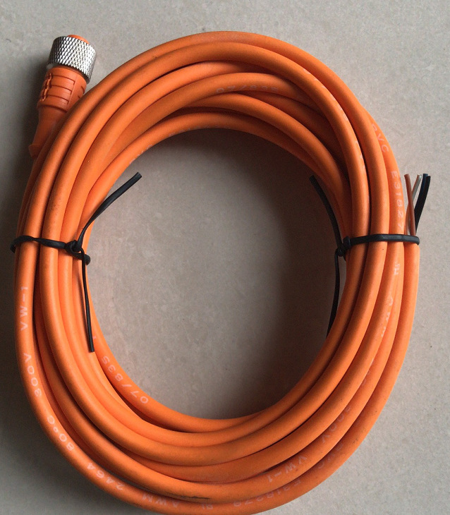 原装正品传感器连接插头线缆DOL-1204-G05M光电开关电缆连接线