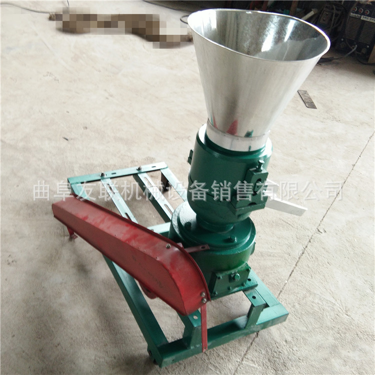 多功能小型造粒机 鸡鸭鱼兔牛羊猪制粒机 玉米秸秆饲料机20