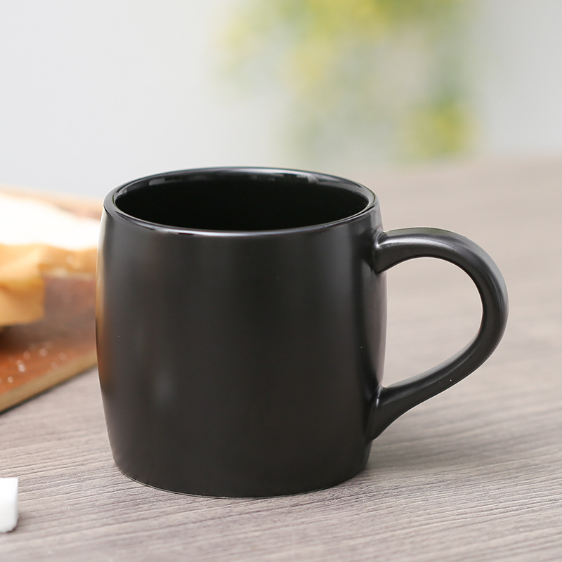 Taza de café de estilo europeo extra grande Taza de cerámica Taza de agua Taza con almohadilla Cuchara para grabar texto LOGO