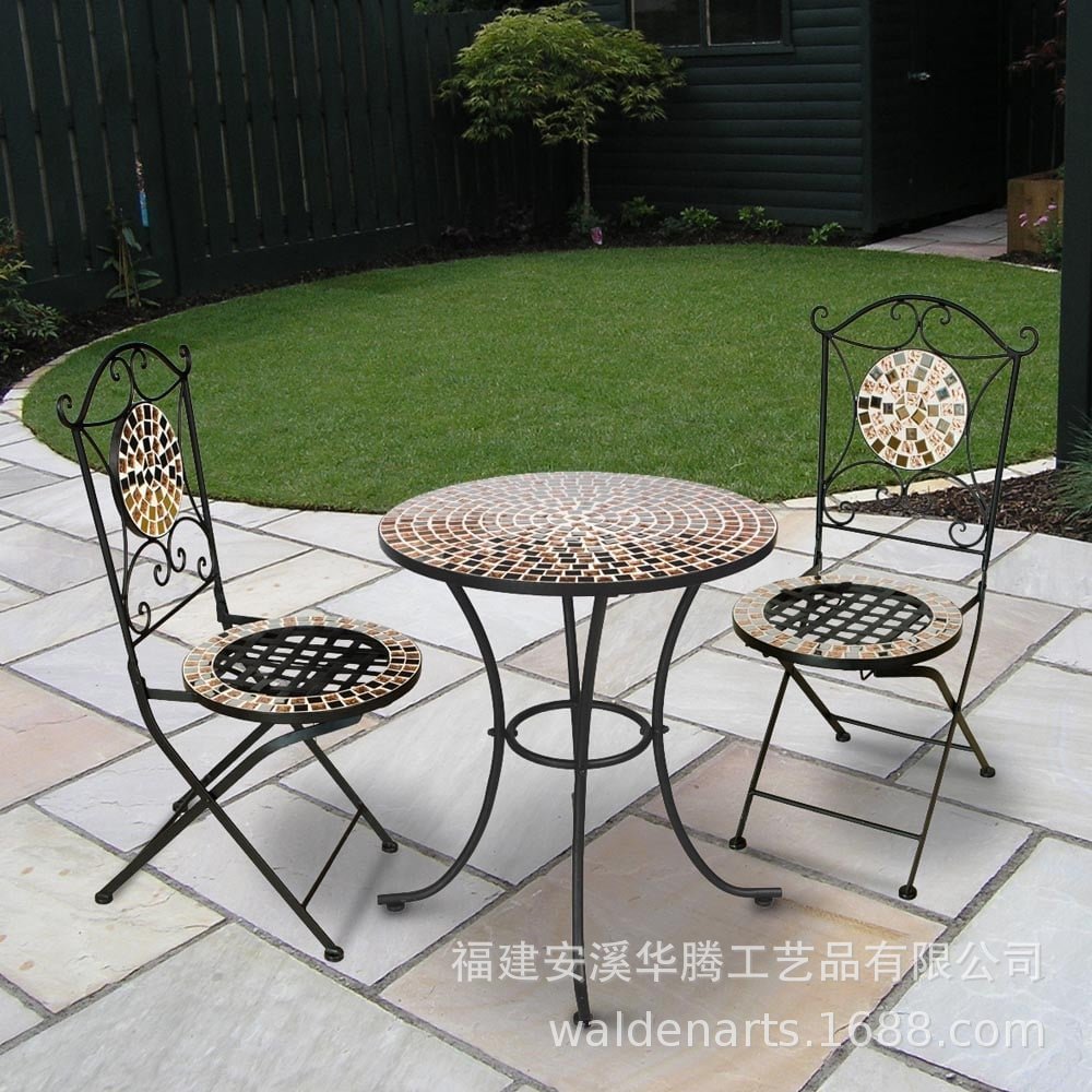 Outdoor-furniture-metal-and-mo