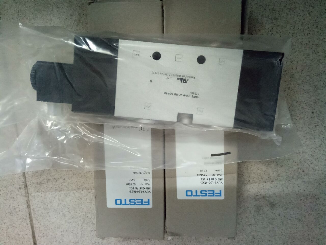 现货供应FESTO  VUVS-L30-M52-MD-G38-F8-1C1  575604  原装