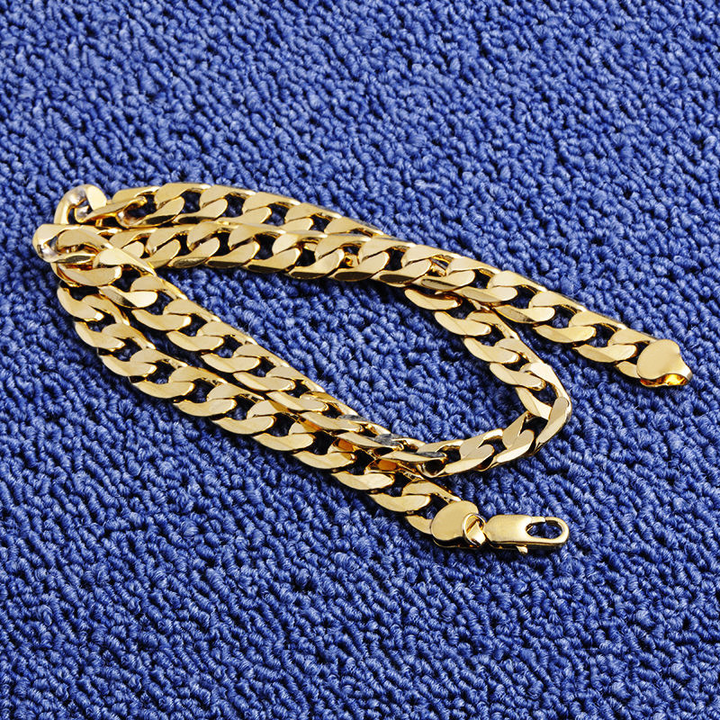 Figaro Chunky Chain Tank Necklace
