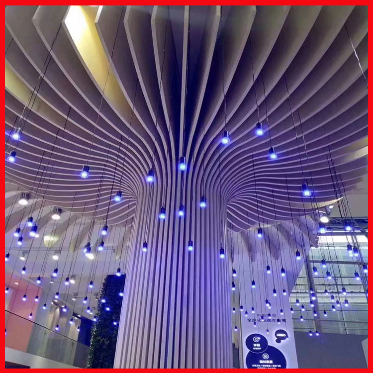 厂家供应弧形铝方通 铝树造型铝方通 2.5mm波浪铝方通吊顶铝方通
