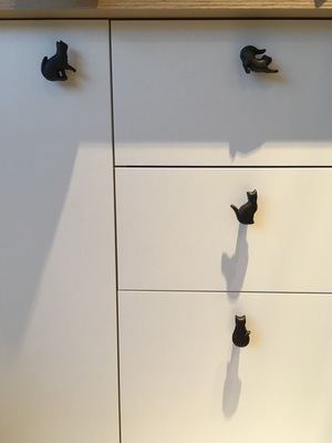 现代简约铁艺柜门抽屉拉手黑色哑光美式创意个性衣柜酒柜金属把手