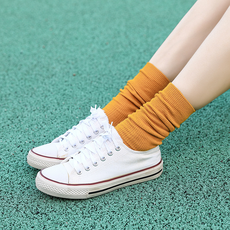 2018 Autumn and winter new pattern solar system Piles of socks Retro pure cotton In cylinder Socks Solid ventilation Sweat socks