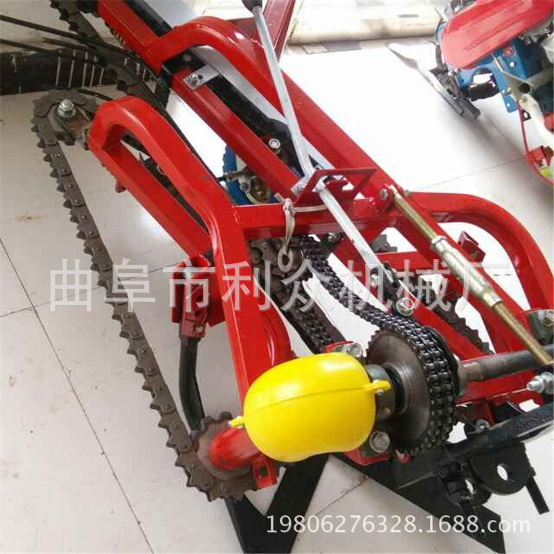 连云港 链条传动花生收获机 四轮带花生收获机