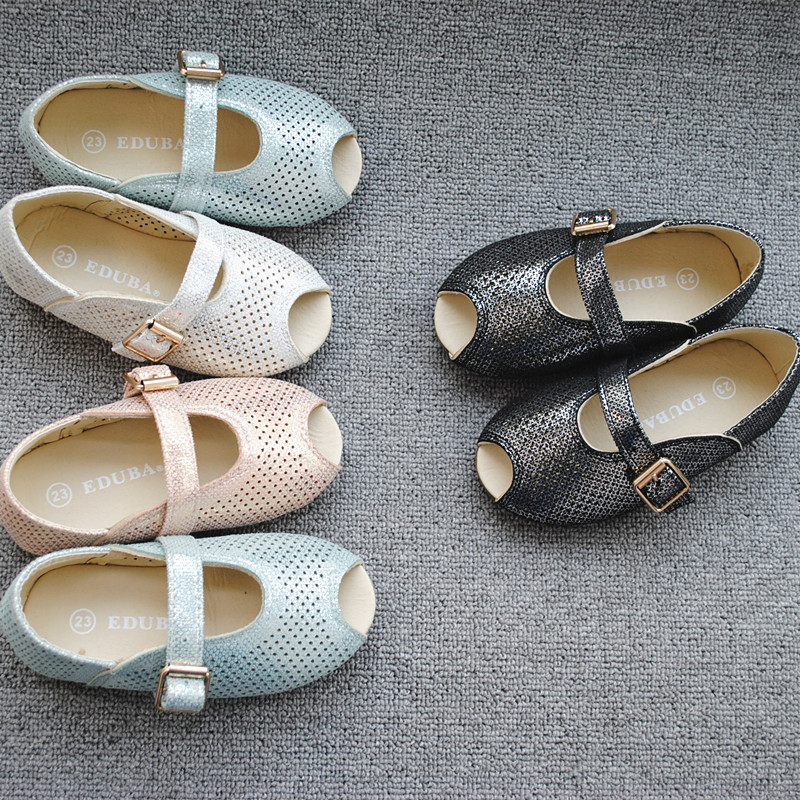 summer girl Sandals Bright surface soft sole Princess shoes girl Hollow Flat bottom Fish mouth Sandals wholesale