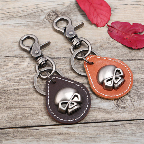 Vintage European and American Skull Head Cowhide Keychain E-commerce Punk Genuine Leather Keychain Men's Accessory
