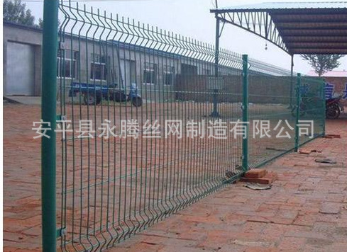 厂家供应护栏网 小区围栏网 圈地防护网 厂区护栏网