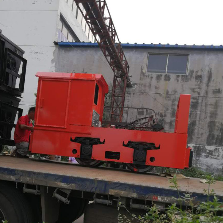 架线矿用电机车 3吨电机车厂家 7吨矿用电机车厂家 10吨电机车