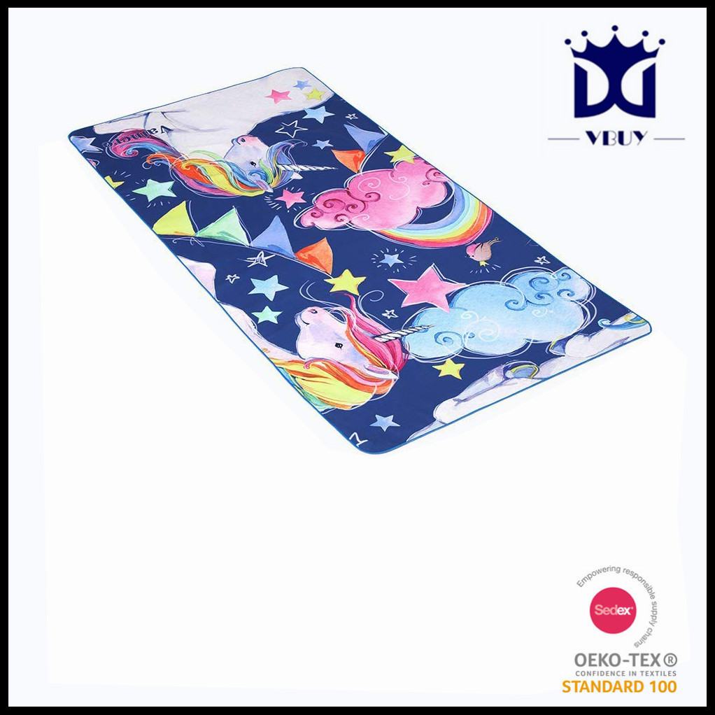 Double-sided quick dry sports towel for traveling