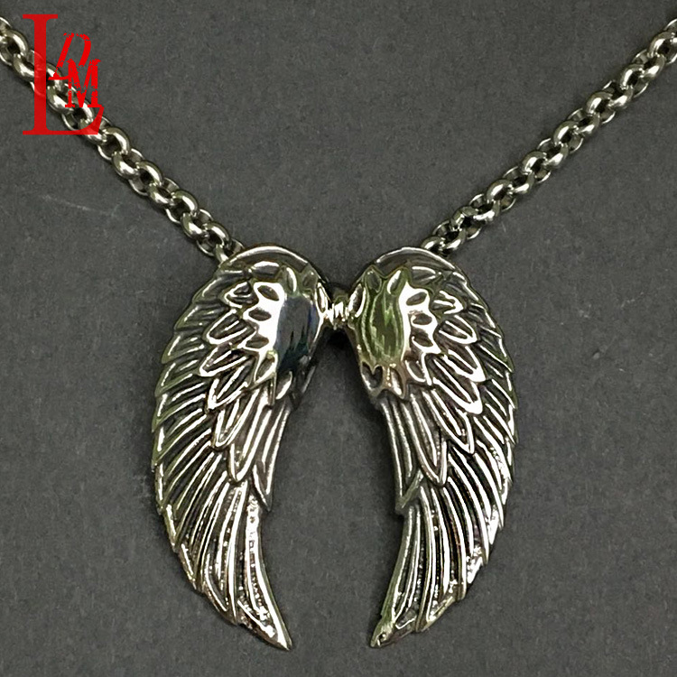 2018个性创意欧美风钛钢翅膀项链吊坠 厂家定制