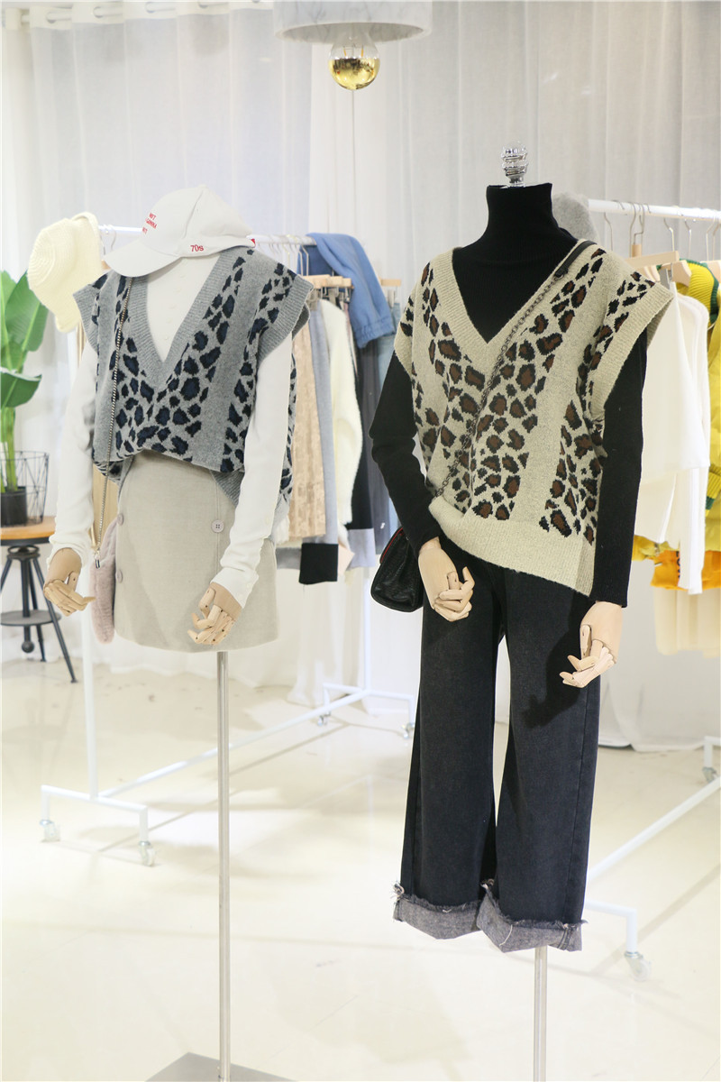 Gilet femme en Tricot - Ref 3317030 Image 8