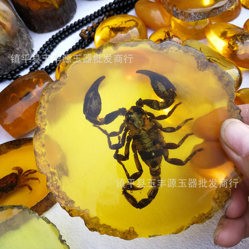 琥珀摆件