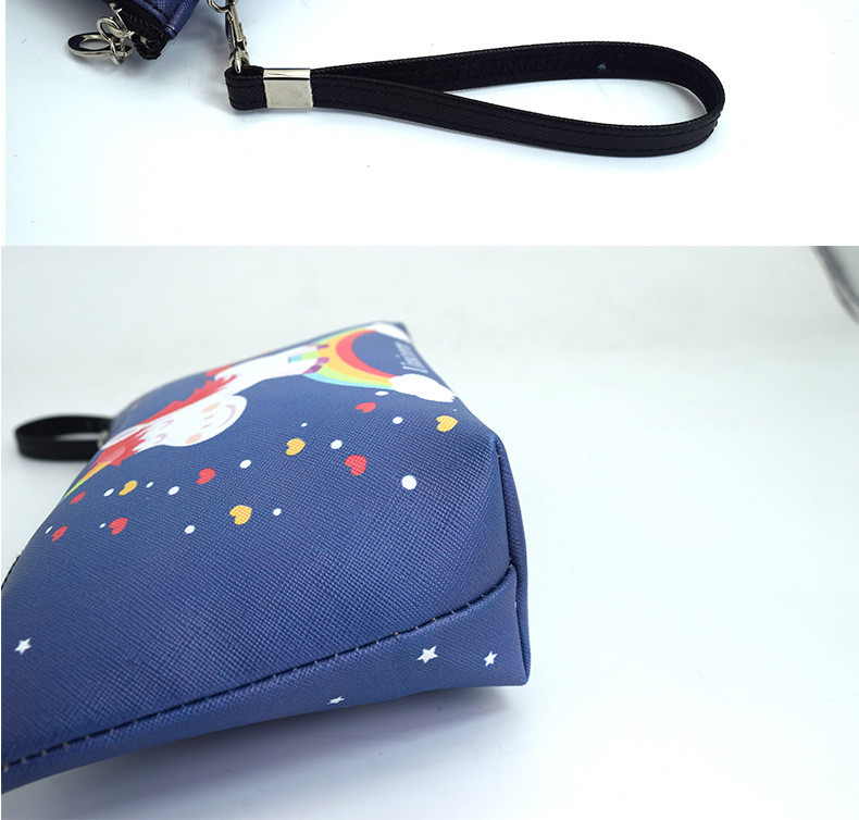 Women's Medium Oxford Cloth Unicorn Cute Square Zipper Cosmetic Bag Wash Bag display picture 2