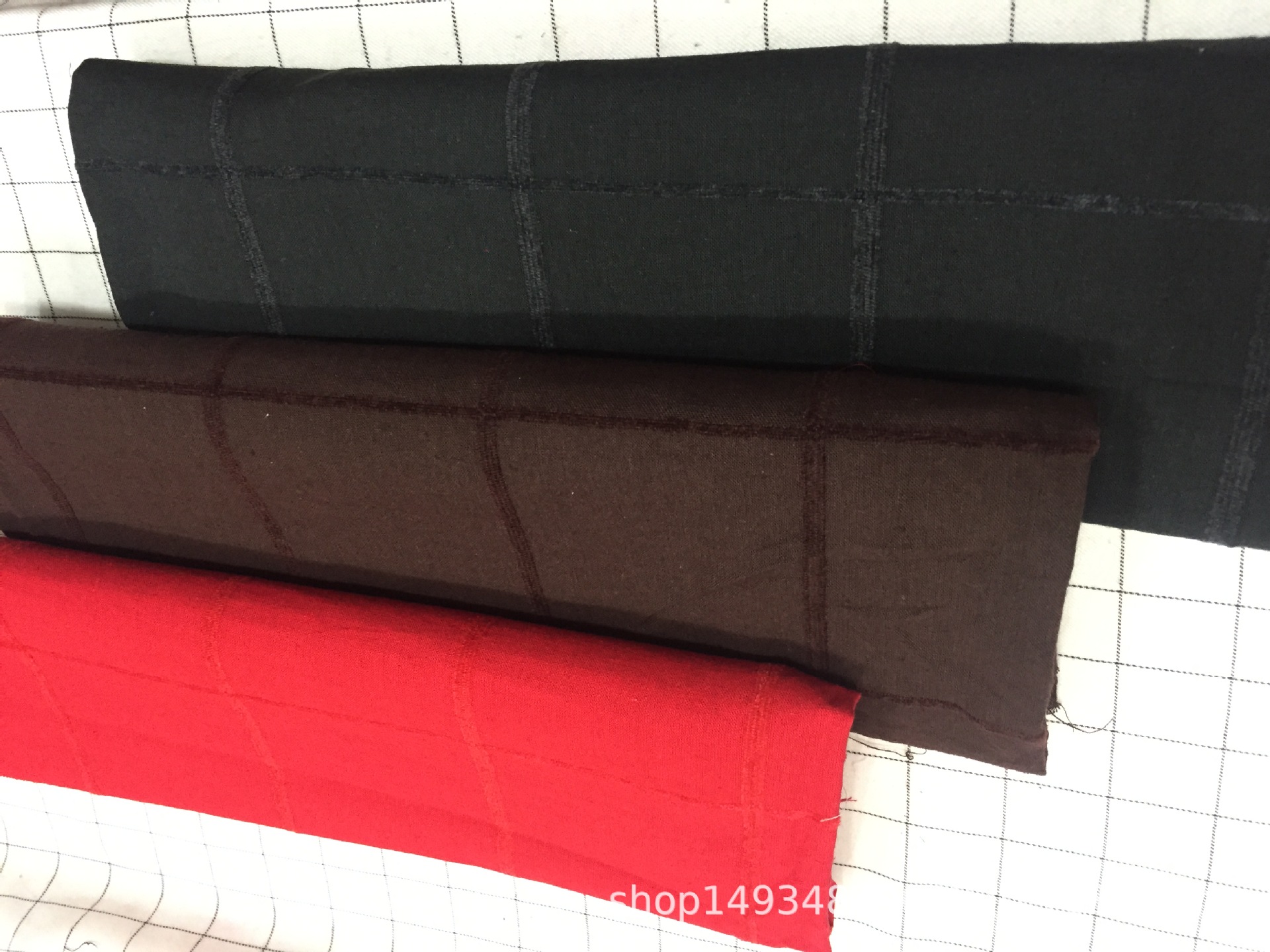 21支色织梭织纯的带雪尼尔面料格子工艺品面料均可现货供应