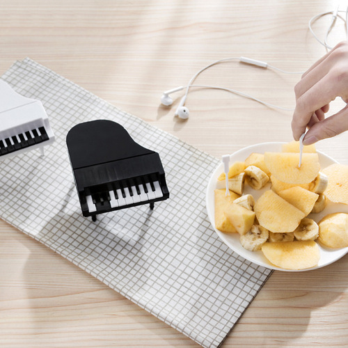 Piano fruit fork, household European style set, fruit pick, fruit insert, creative cute dessert, small fork for eating fruit