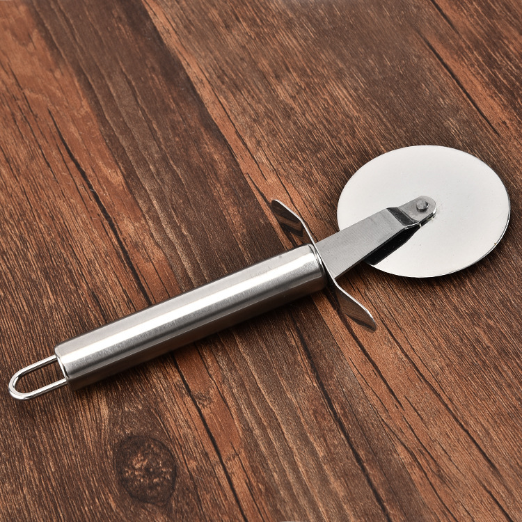 厂家直供 不锈钢披萨轮刀 单轮介饼刀滚轮刀PIZZA刀烘焙工具