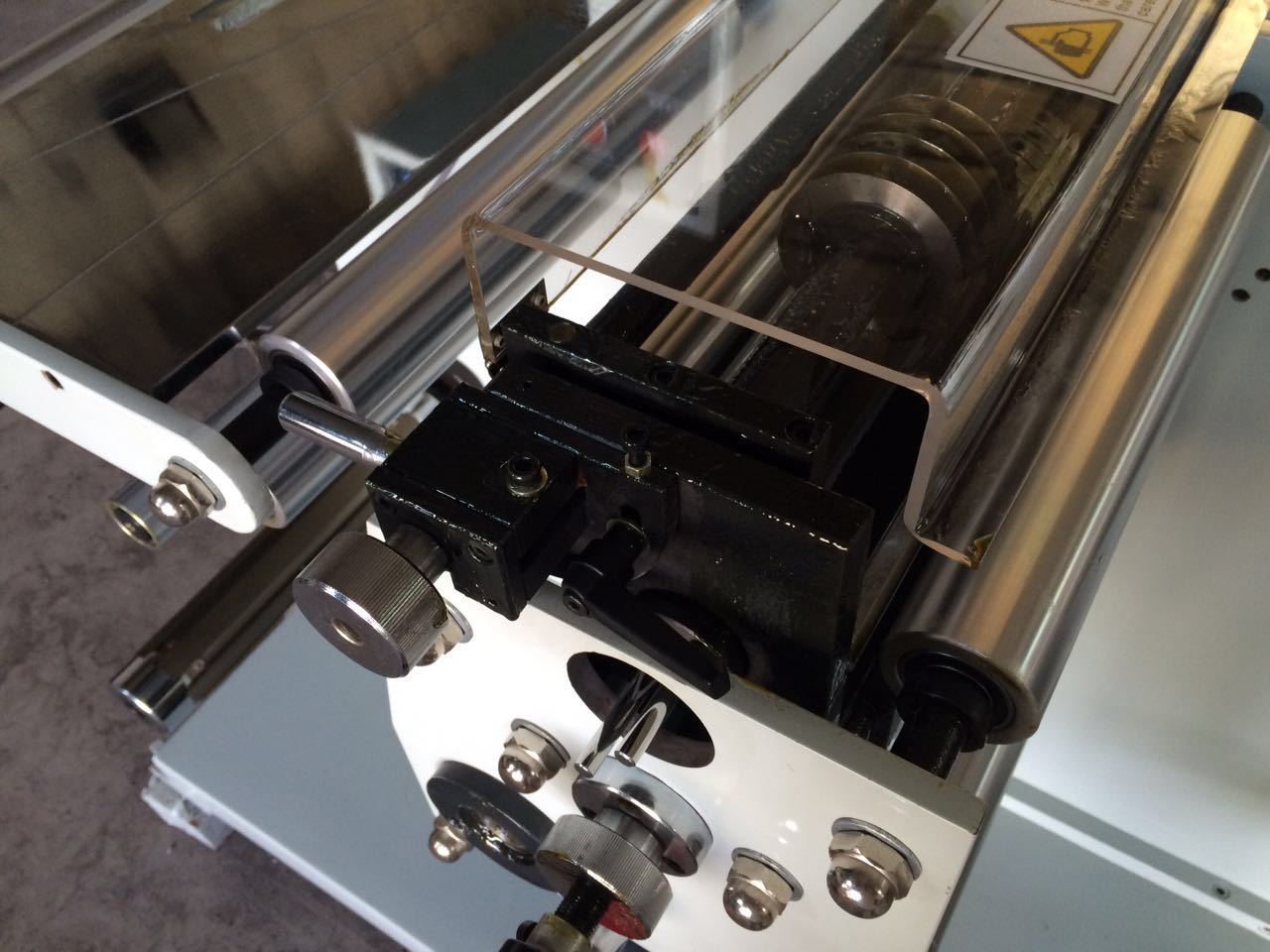 窄幅分条机/商标分切机/纸张分条机