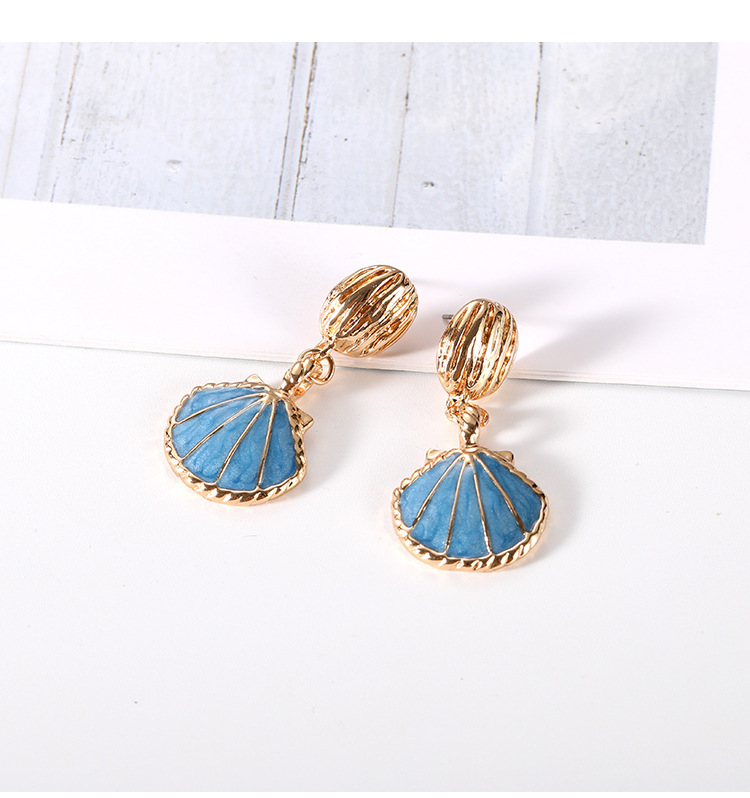 Alloy Material 1 Pair Simple Style Shell Plating Alloy Drop Earrings
