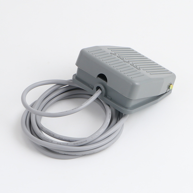 Foot switch controller TFS-201 power switch foot switch self-resetting pedal switch cable 2 meters