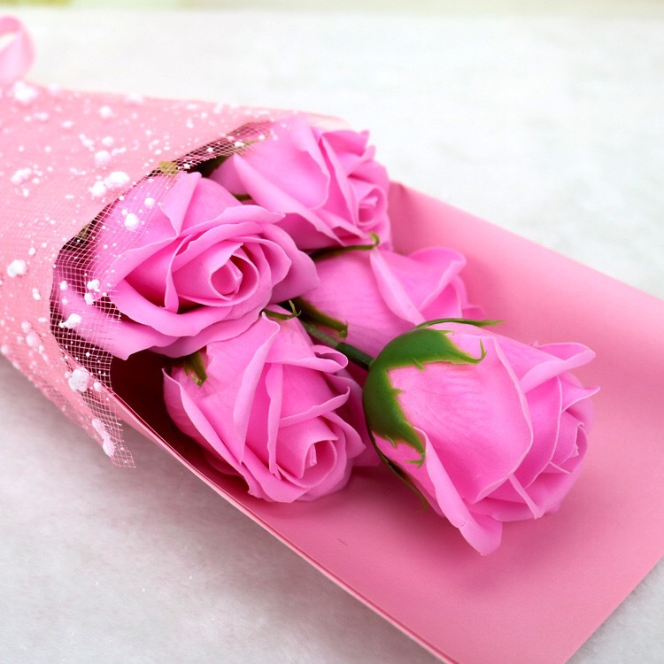 1EE04F21A04144A7D1566E0AFFA1D3