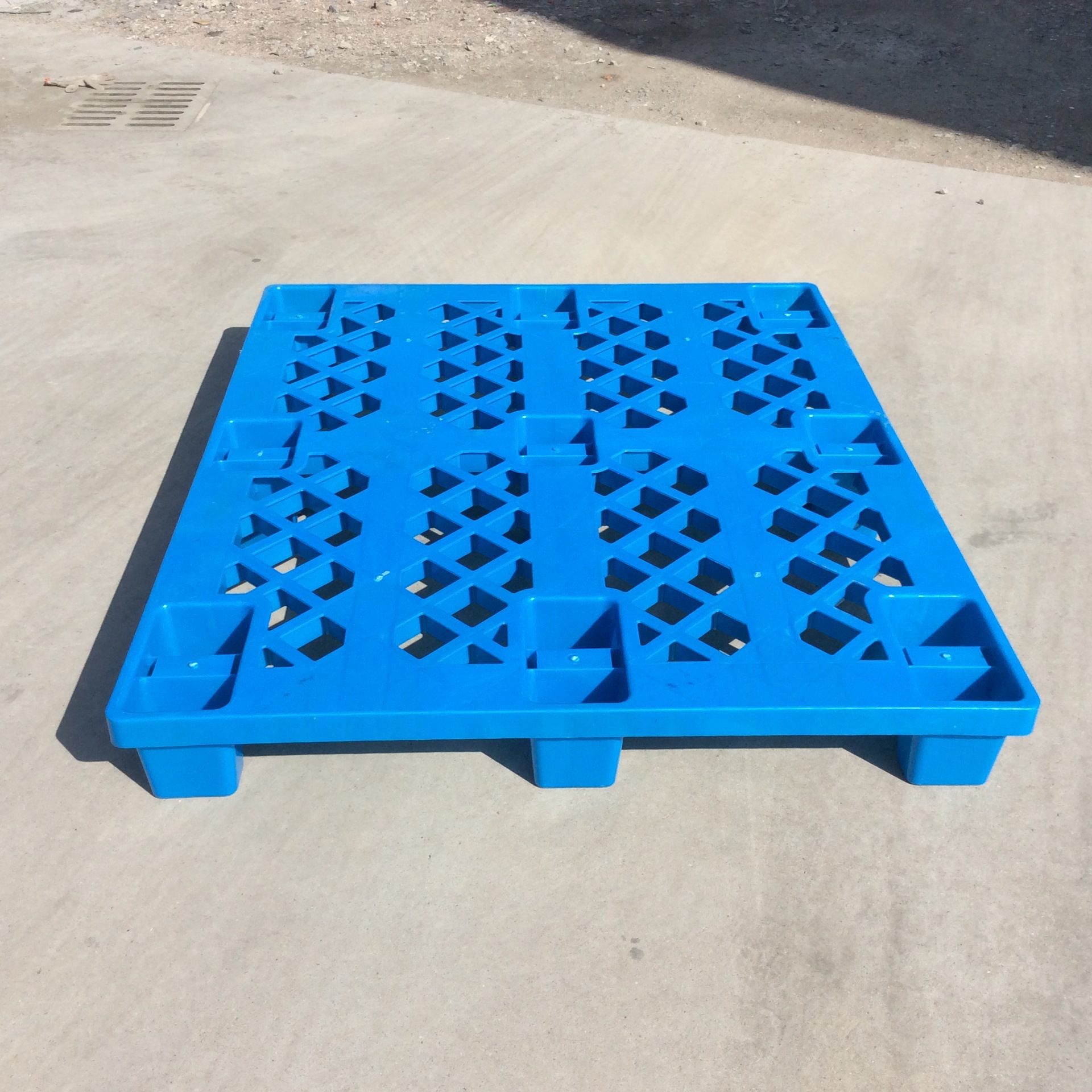 1210网格双九脚塑料托盘18脚套叠塑胶卡板 1310地台板