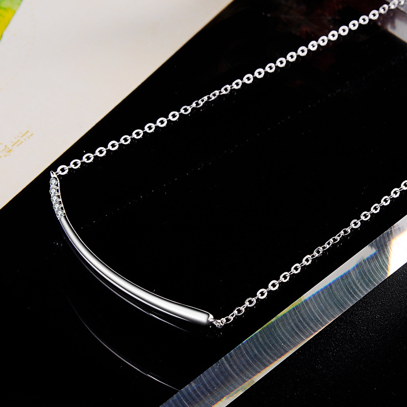 S925 Collar de plata simple moda estilo japonés y coreano codo con incrustaciones de circón cadena Cadena de clavícula de las mujeres collar de cara sonriente