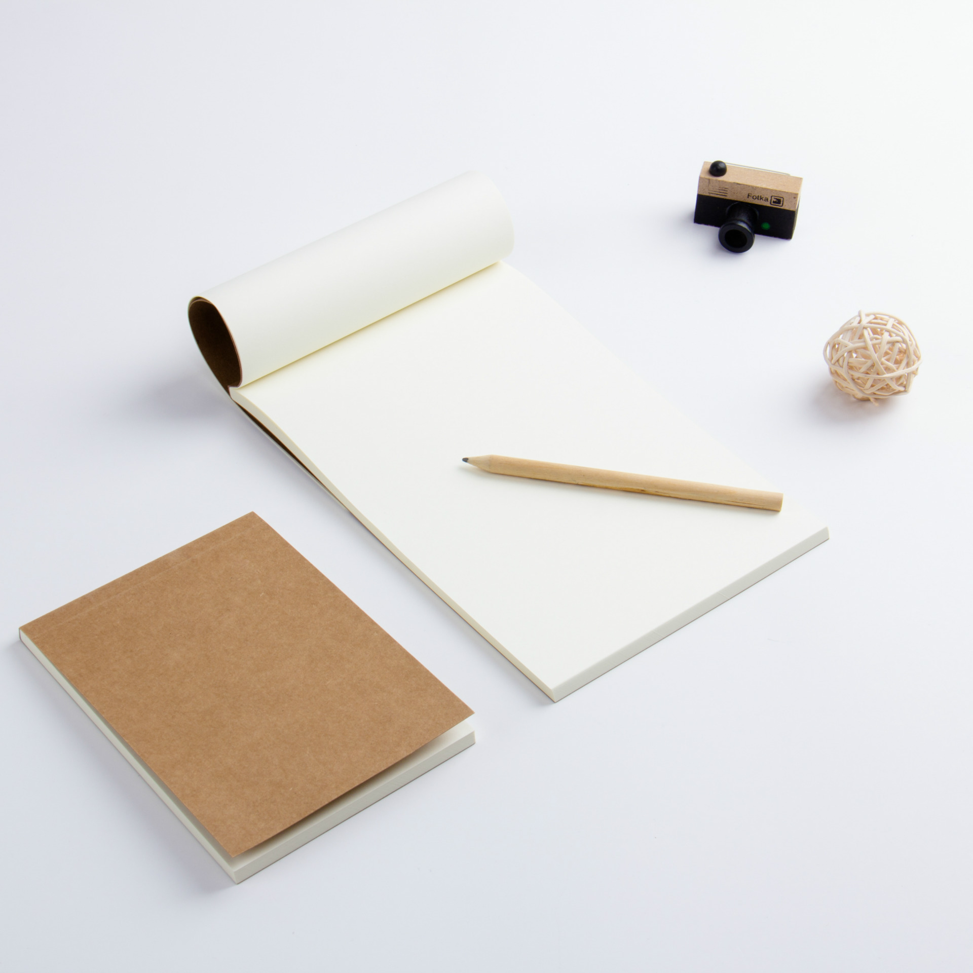 major Fine Arts painting The sketch Draft Sketch The graffiti Notepad notebook cowhide Sketch customized