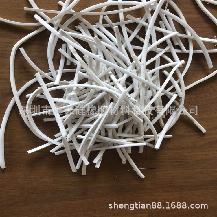 回收工业废弃剪裁硅胶，各地区上门收硅胶价格，诚信高价硅胶炼油