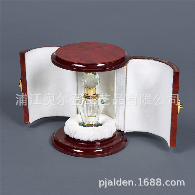 Wooden round box creative packaging custom essential oil bottle wooden box lacquered crystal perfume bottle 15ml set gift detail image 1