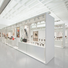 連億定做博物館展櫃櫥窗 古董玻璃櫃台透明設計 博物館展示櫃白色