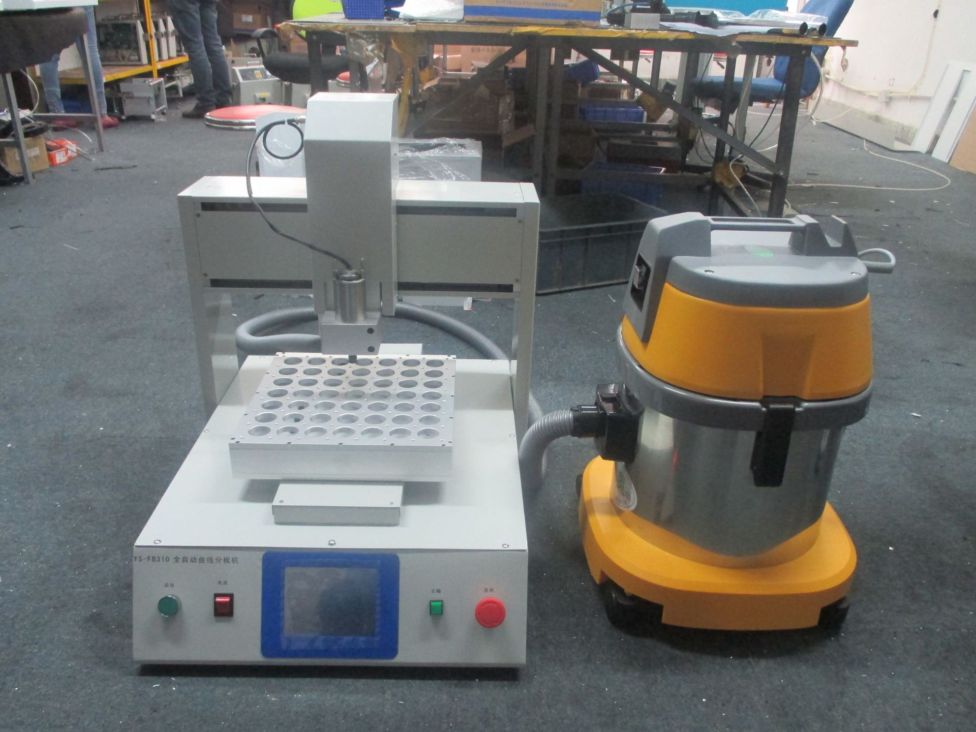 PCB曲线分板机 锣板机分板机 自动分板机