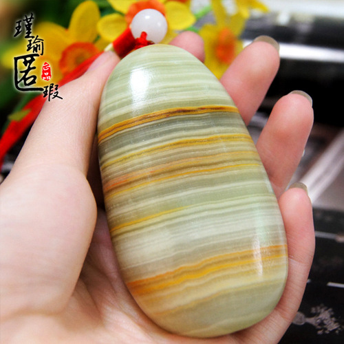 Jade and jade factory wholesale jade raw stone handle pieces, various types and styles, large quantity and good price