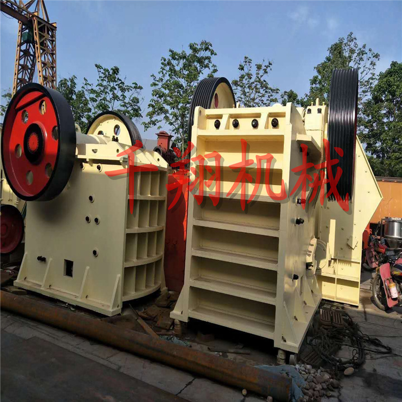 新型建筑专用颚式破碎机械设备 石英砂制砂生产线鄂破碎石机