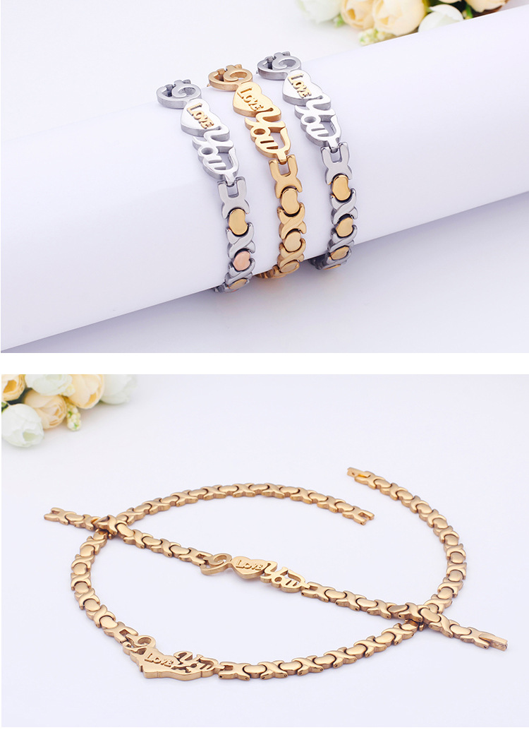 Fashion Letter Three-color Heart Necklace Bracelet Set Wholesale display picture 3