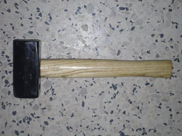 生产加工规格齐全45号碳钢锻打1000克木柄石工锤质量优